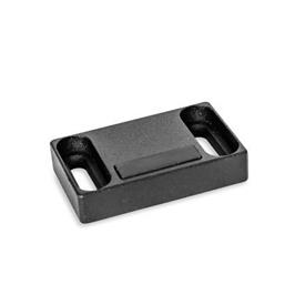 GN 4470 Neodymium-Iron-Boron Magnetic Catches, Housing Zinc Die-Cast, with Rubberized Magnetic Surface Type: A2 - Magnetic surface top, with slotted hole<br />Identification: W - Without strike plate<br />Finish: SW - Black, RAL 9005, textured finish